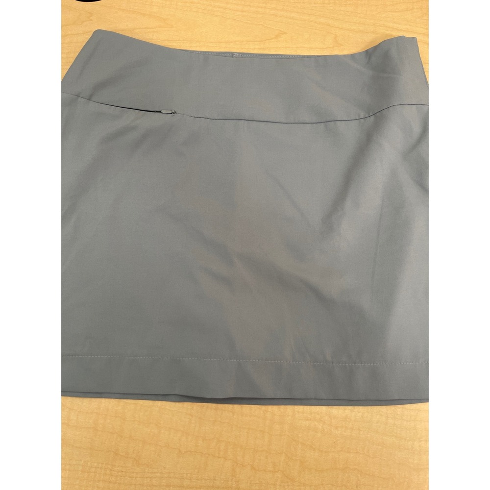 Smallwoods Yachtwear Gray Performance Skort Size 8 L Active Golf Tennis Skirt